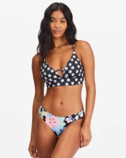 BILLABONG WOMEN'S FEELIN TROPICAL RV V NECK CAMI TOP