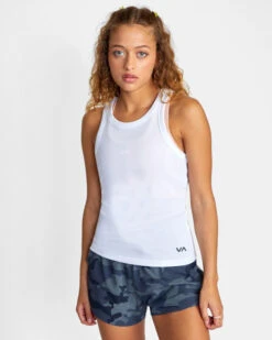 RVCA VA ESSENTIAL RIBBED TANK(EX) 5 RVCA VA ESSENTIAL RIBBED TANK(EX) -Board Zone Shop avjkt00134 rvca2Cw wht frt1 12165.1694015908