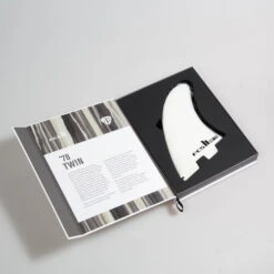 FCS II LIMITED EDITION MARK RICHARDS BOX SET (FMRX-LTD1-XL-SS-R) -Board Zone Shop f076f5feeb3fb1abbc43c034da5c94ef3f686d54 3779x3779 76089.1684881602