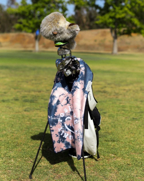 LEUS POSITIVE VIBES GOLF ECO TOWEL 5 LEUS POSITIVE VIBES GOLF ECO TOWEL - Image 3