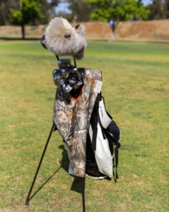LEUS REALTREE GOLF ECO TOWEL -Board Zone Shop leus caddytowel realtree3 02434.1673632310
