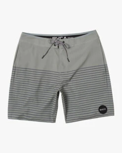 RVCA MEN'S CURREN TRUNK (EX) -Board Zone Shop m1031rct rvca2Cf alo frt1 07136.1694015587
