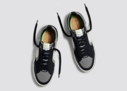 CARIUMA VALLELY BLACK SUEDE/ CHARCOAL GREY WOMEN'S SHOE -Board Zone Shop vallely skate charcoal grey black cordura suede sneaker.slideshow5 baad4f66 401f 4ec6 80d2 a0112c8528ff 79863.1674596434