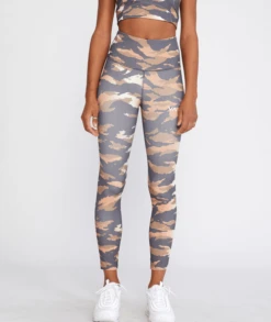 RVCA WOMEN'S VA ESSENTIAL LEGGING (EX) -Board Zone Shop xlnevnscyjw6nu6ogmlk 06681.1694015691
